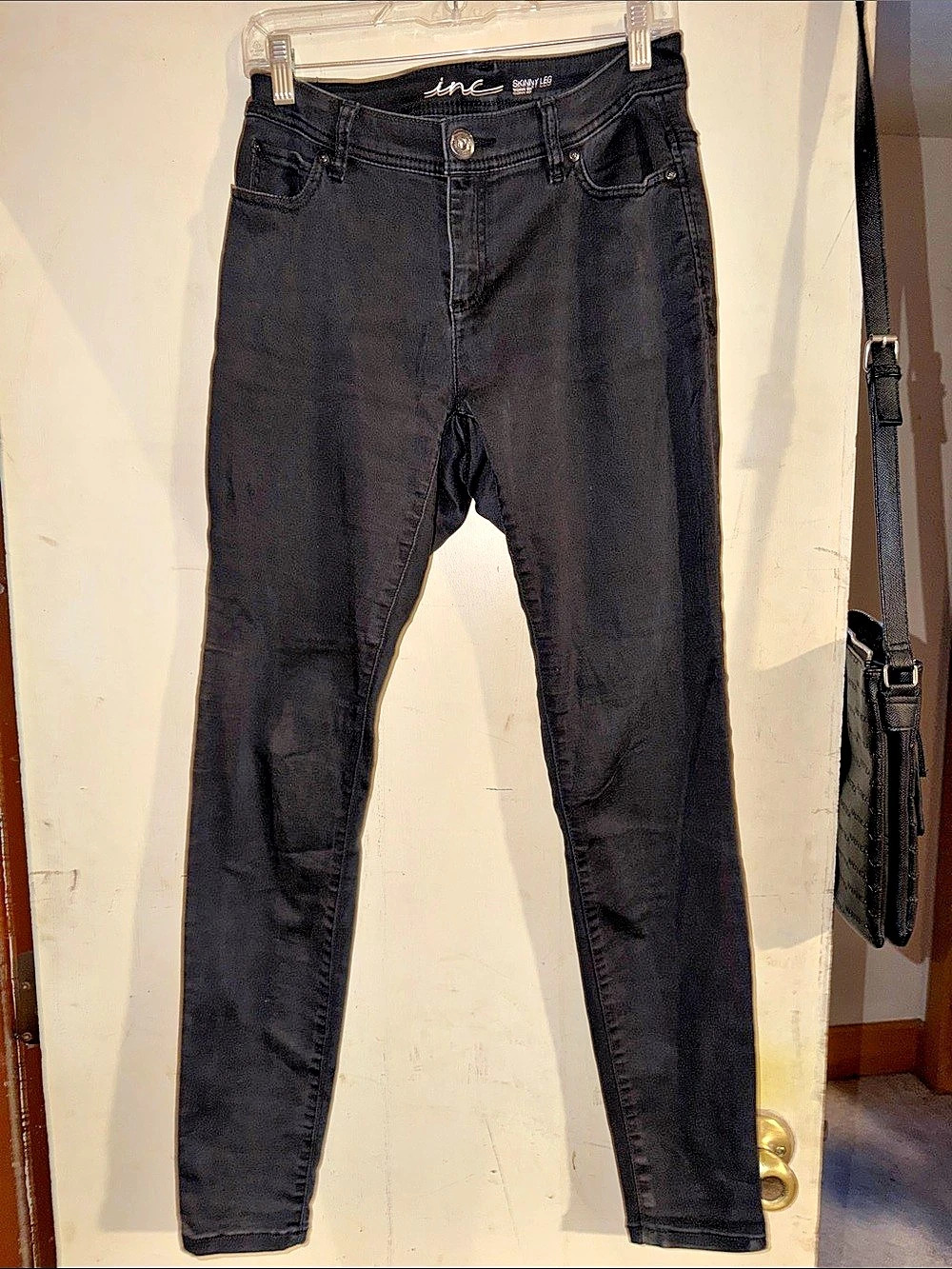 inc Skinny Leg Skinny Jeans in Black Size 6 Like New